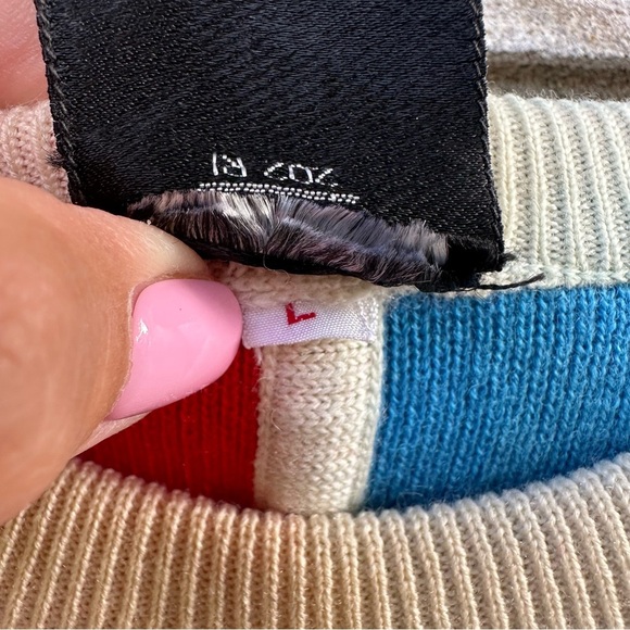 Vintage HEAD 100% Wool Rainbow Grid Sweater Large Made in Hong Kong - Picture 4 of 8